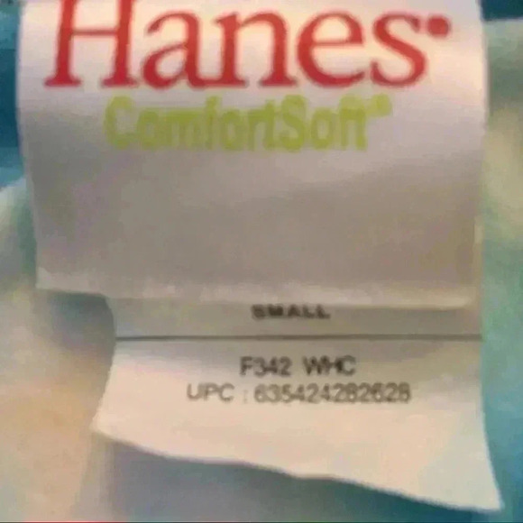 🌸Tie dye capris 2 pairs available. - Picture 3 of 4